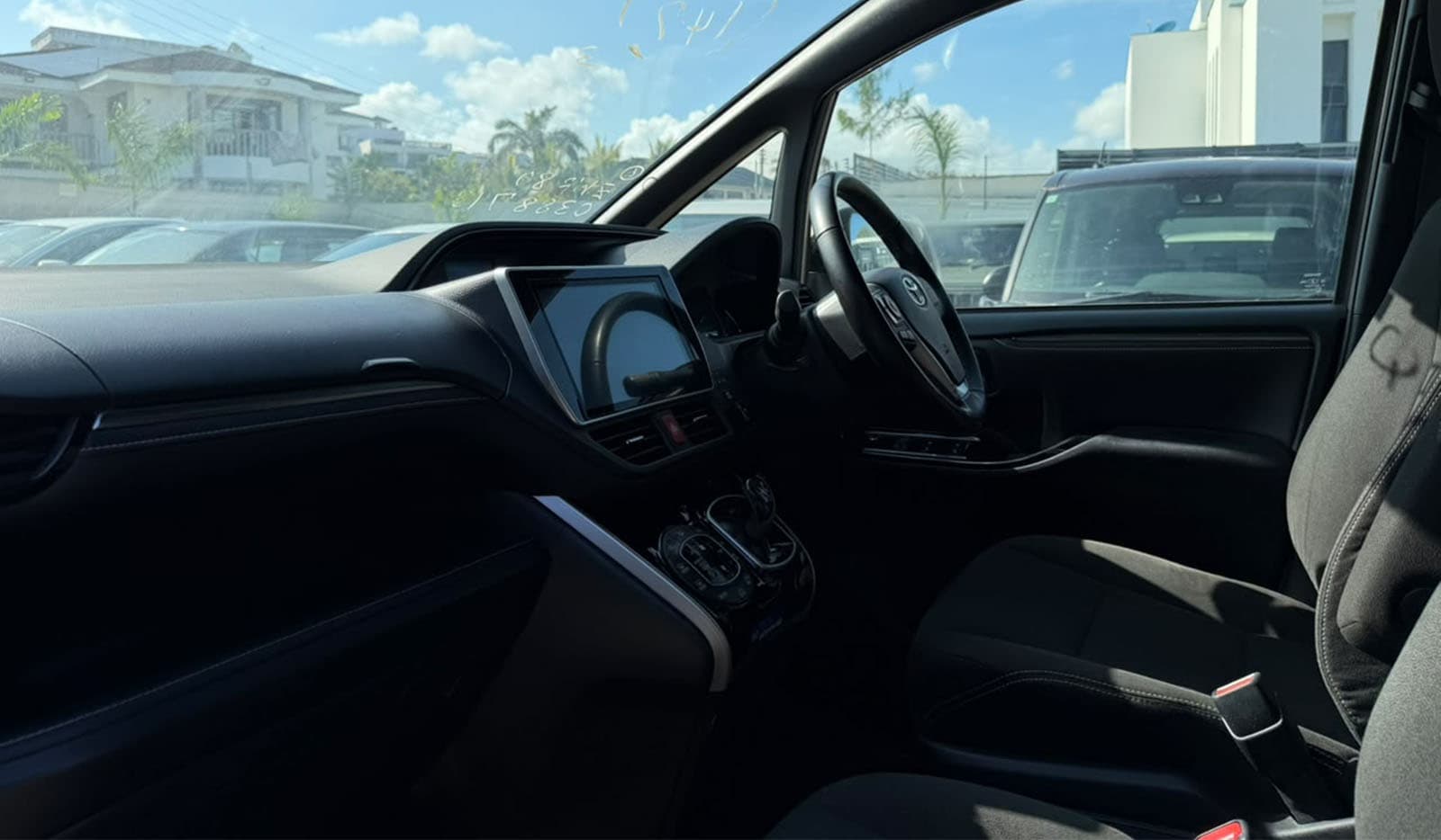 2019 Toyota Esquire HYBRID Xi image-8