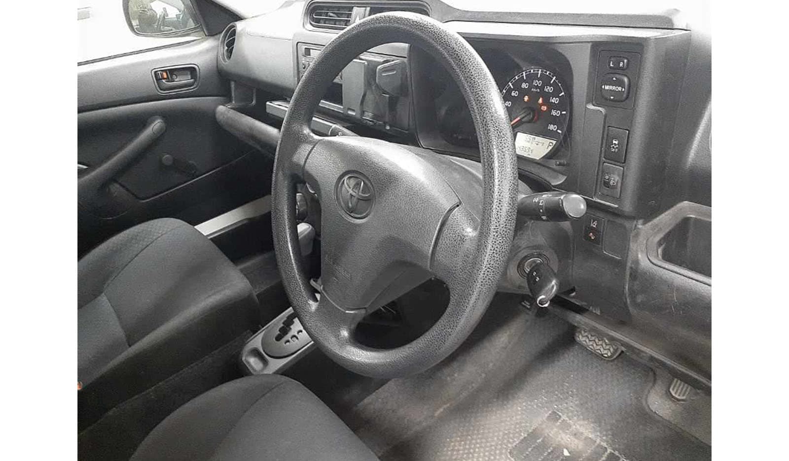 2020 Toyota Probox DX Comfort image-7