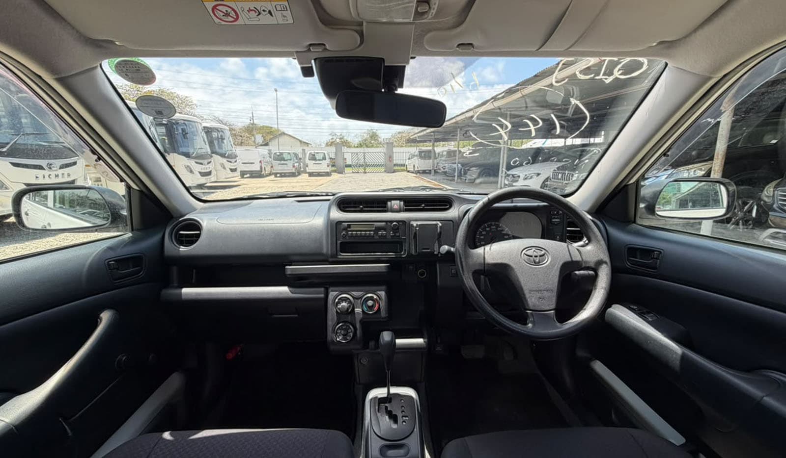 2019 Toyota Probox DX Comfort image-8