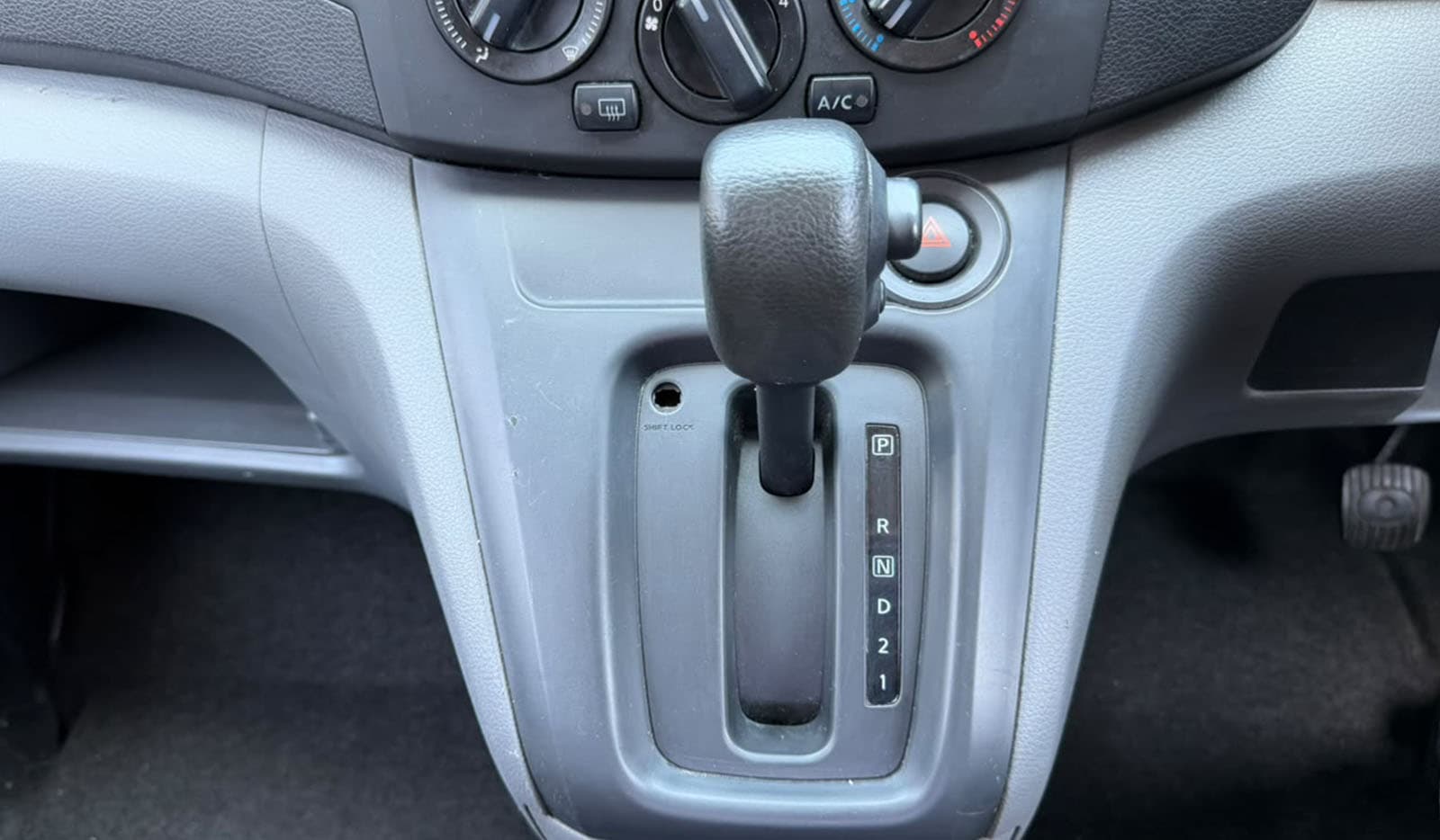 2019 Nissan Vanette NV200 image-10