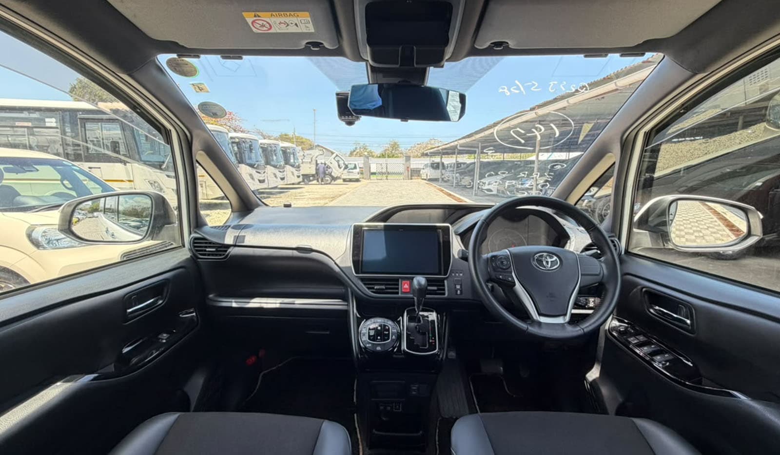 2019 Toyota Noah Si WxB 2 image-7