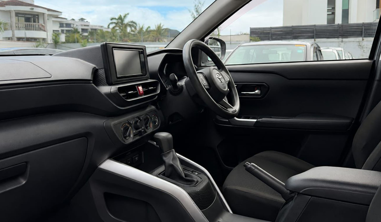 2020 Toyota Raize XS Package image-7