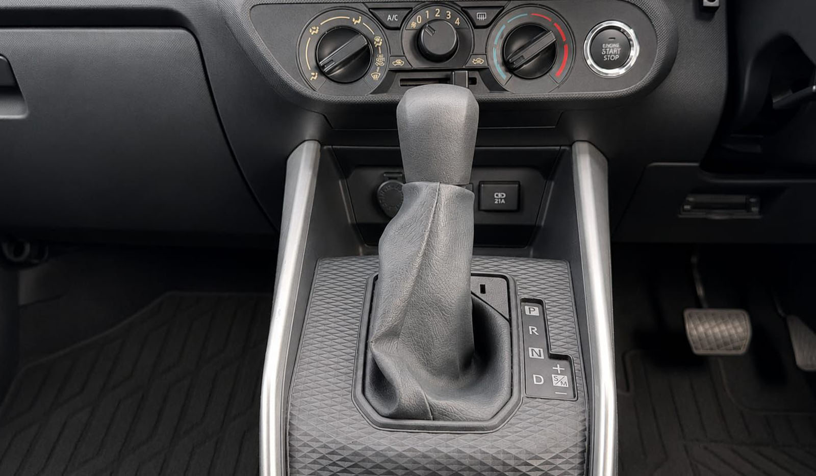 2020 Toyota Raize XS Package image-9