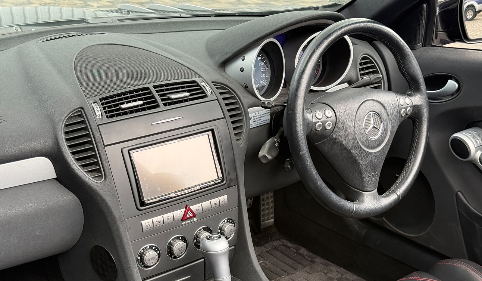 2004 Mercedes-Benz SLK350 SLK350 CONVERTIBLE image-6