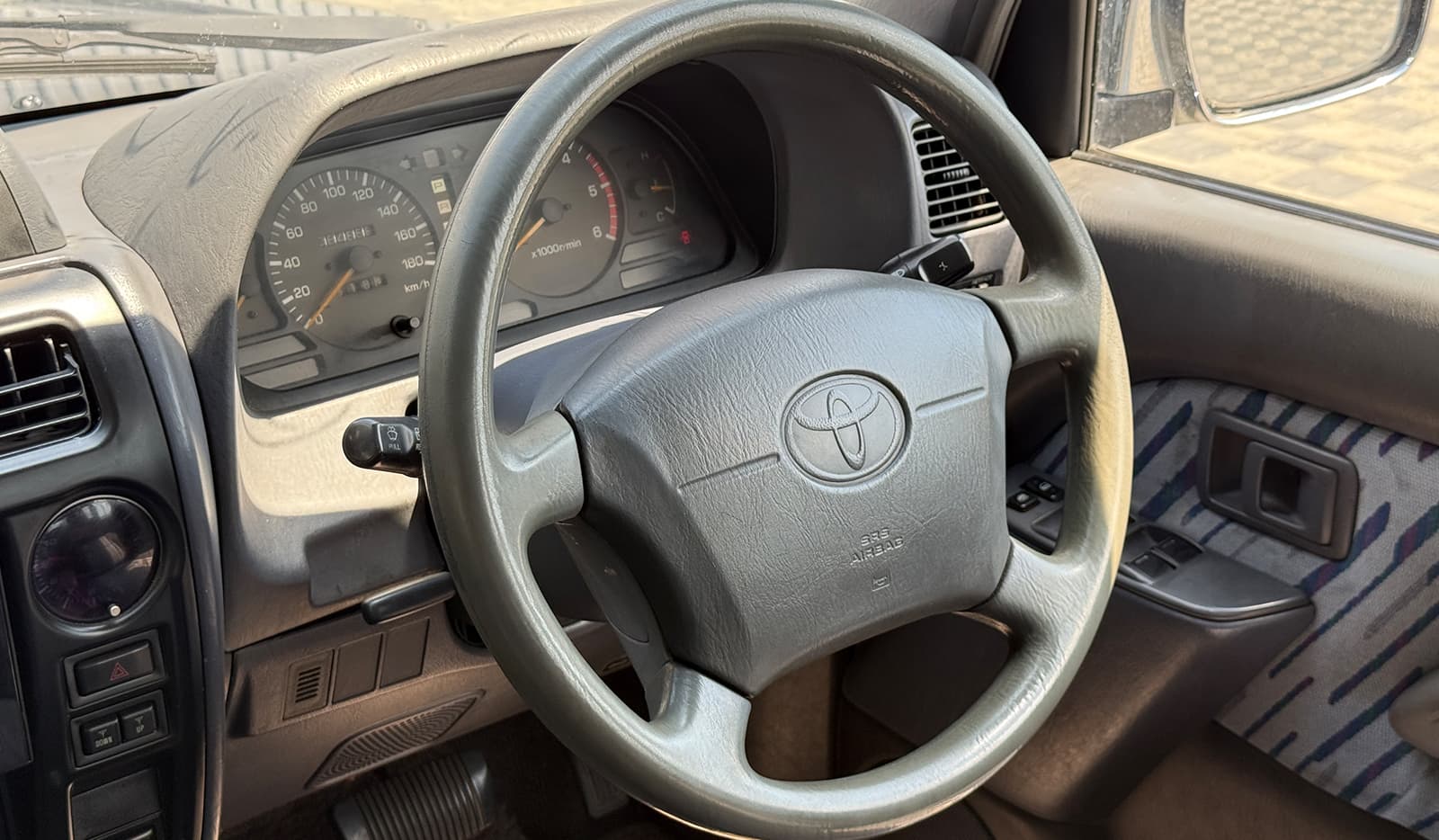 1997 Toyota Land Cruiser Prado TX 4WD image-6