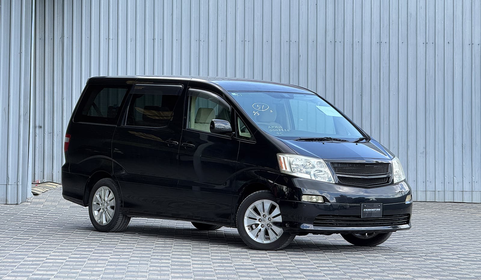 2002 Toyota Alphard AX L EDITION image-1