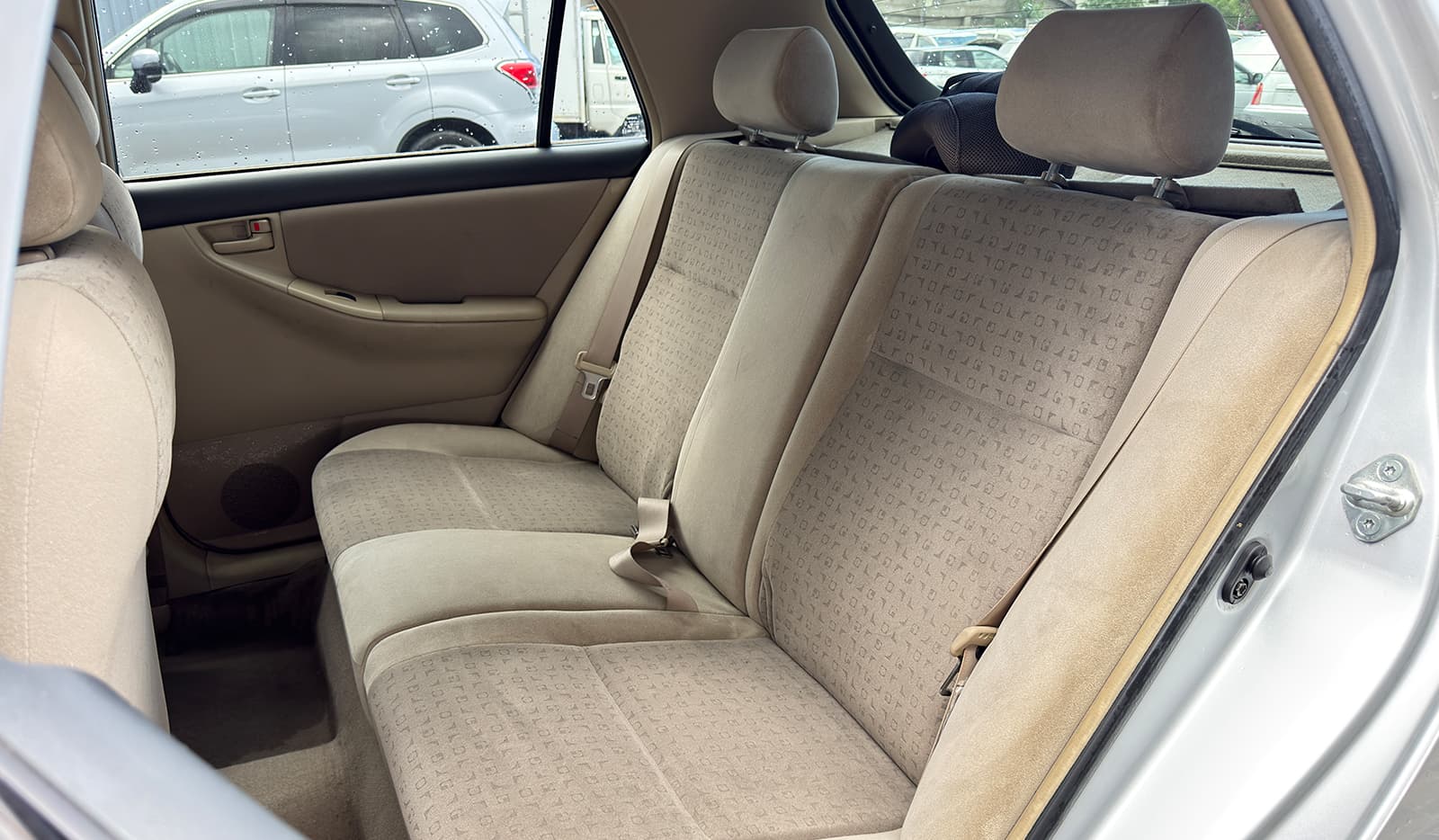 2002 Toyota Alex XS image-10