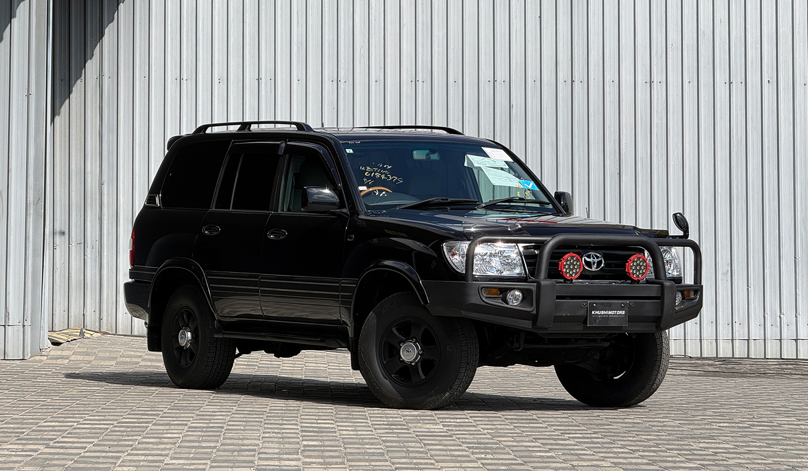 2005 Toyota Land Cruiser 100 VX LTD G SELEC TOURING image-1