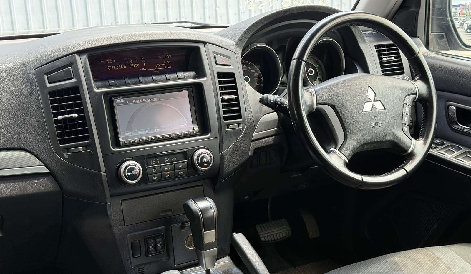 2008 Mitsubishi Pajero LONG EXCEED image-6