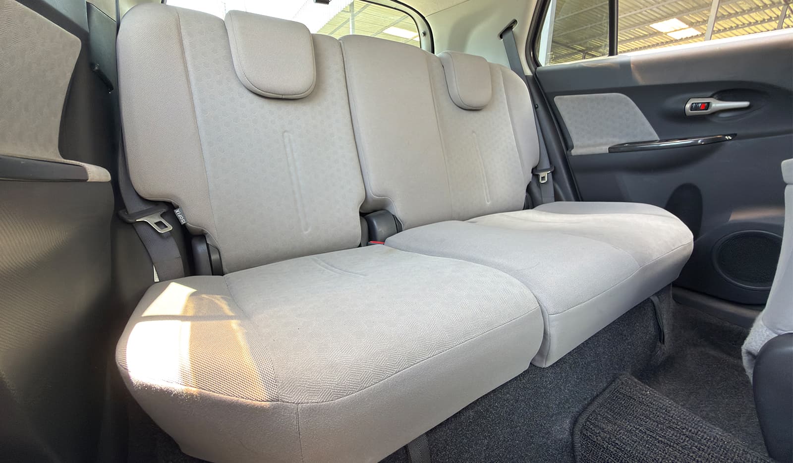2007 Toyota IST 150G image-10