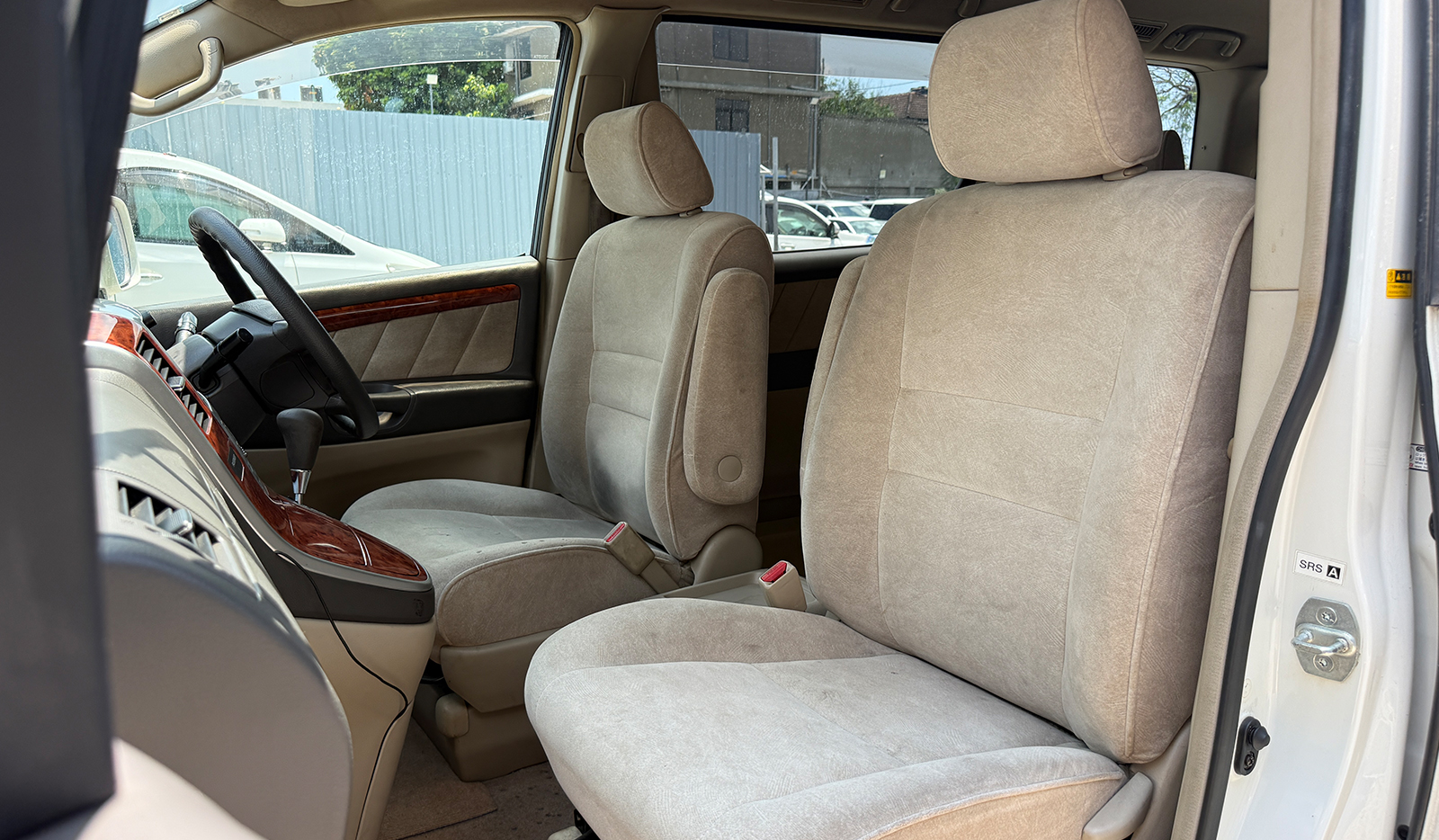 2003 Toyota Alphard G AX L image-10
