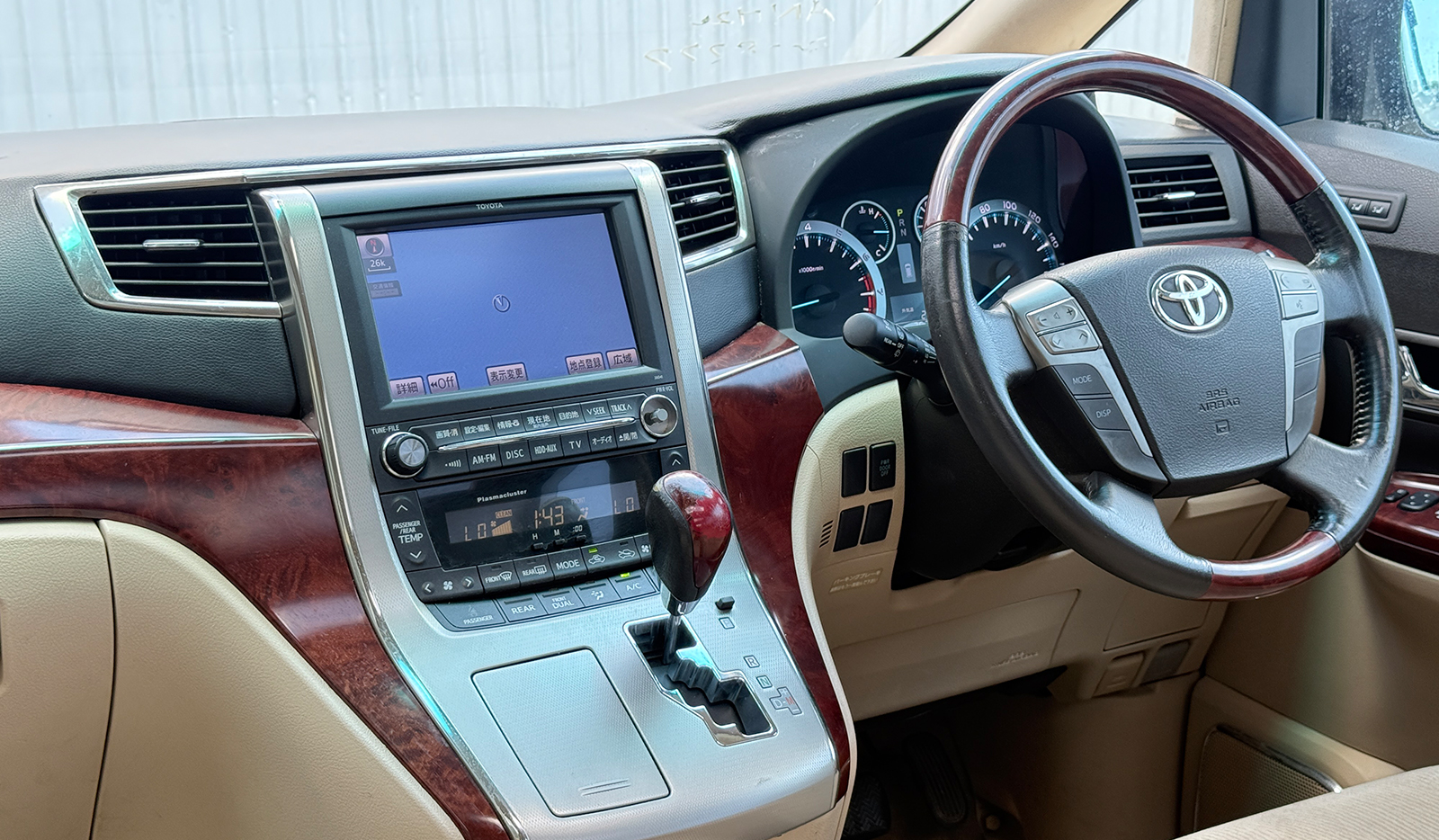2008 Toyota Alphard 240X image-6
