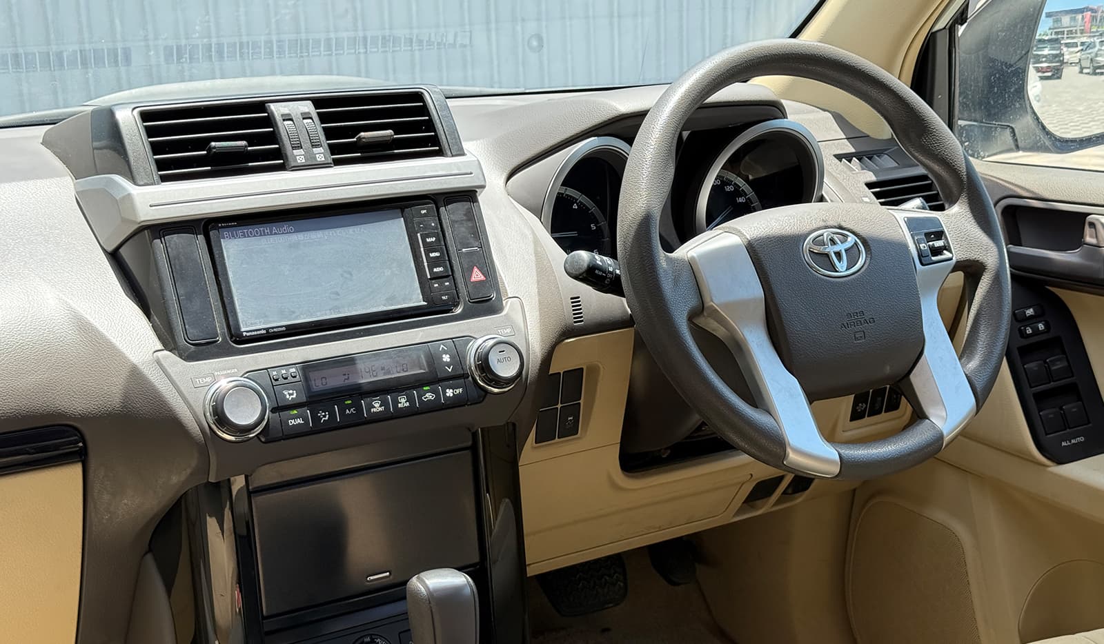 2016 Toyota Land Cruiser Prado TX image-5