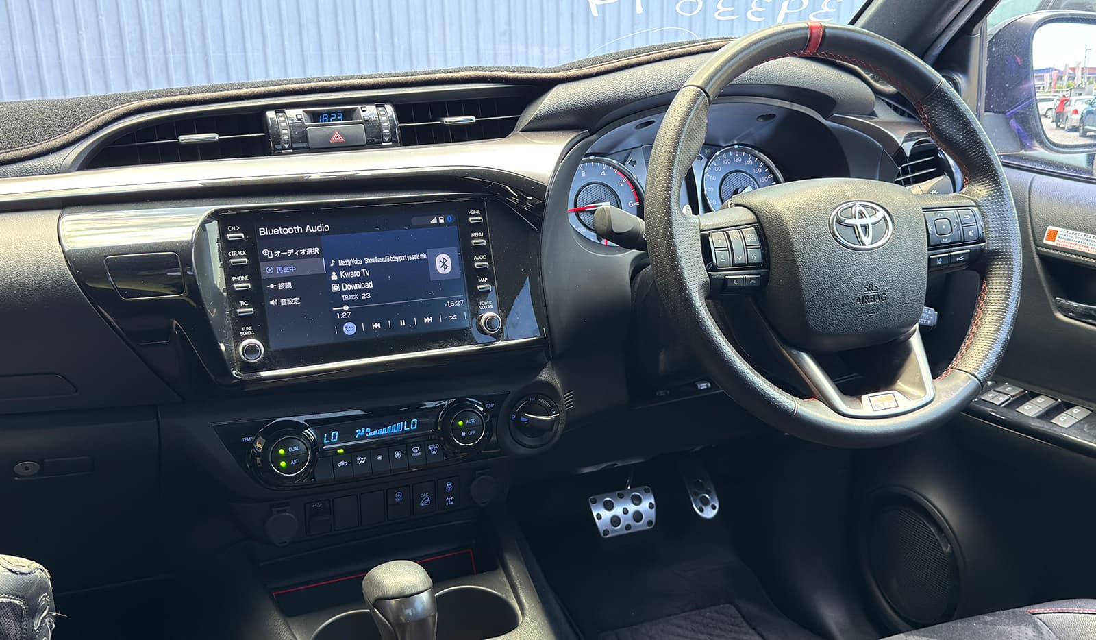 2022 Toyota Hilux Z GR SPORTS image-6