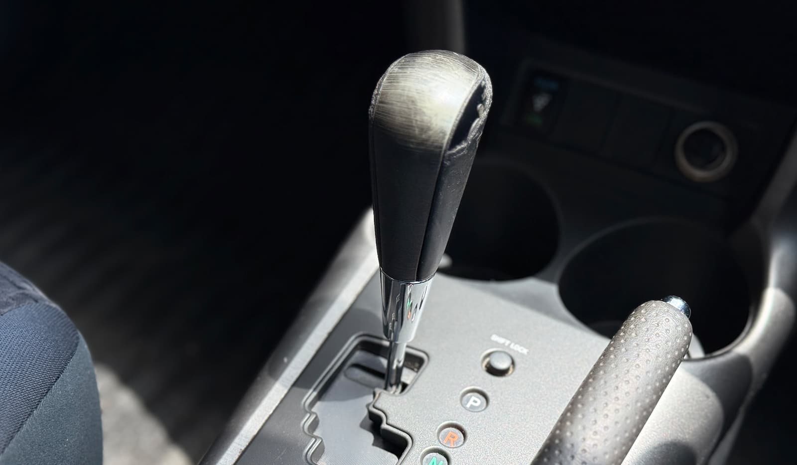 2009 Toyota Vanguard 240S image-5