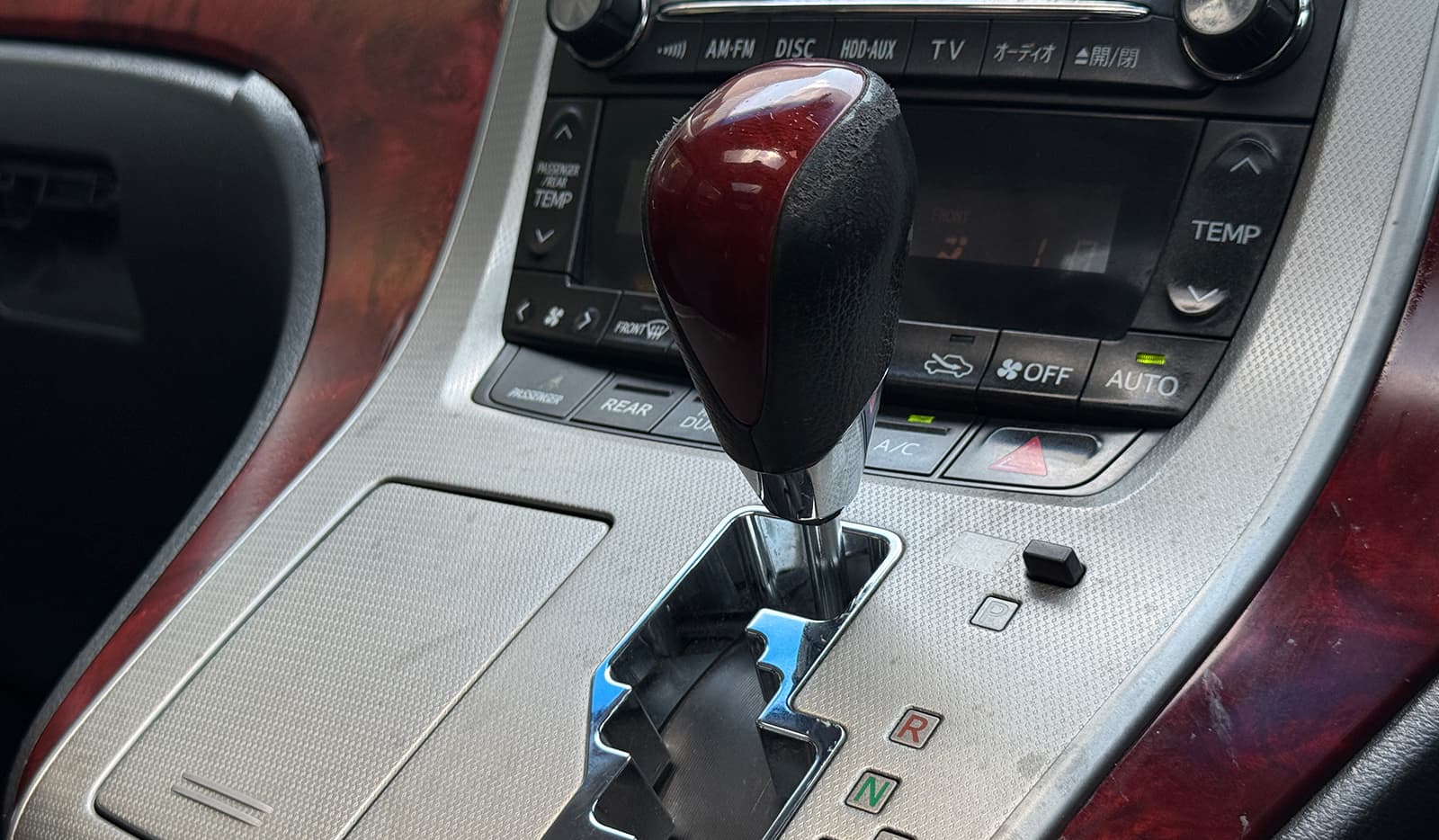 2009 Toyota Alphard 240S image-9