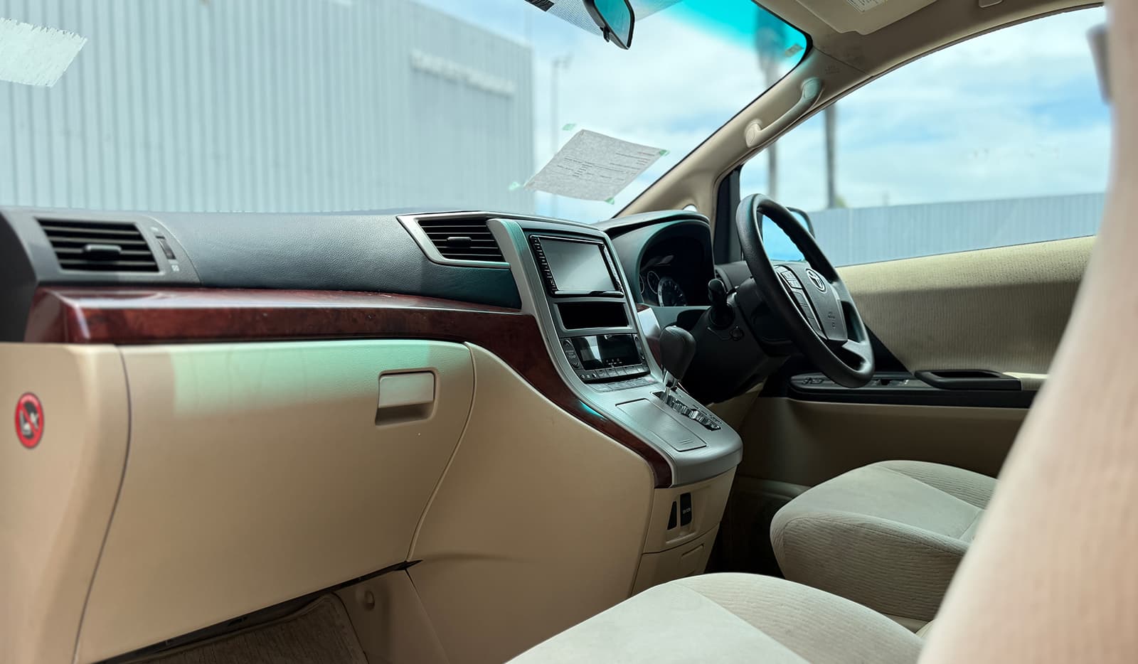 2008 Toyota Alphard X image-9
