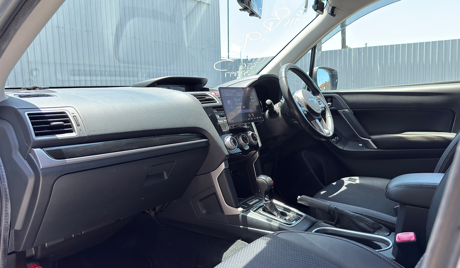 2016 Subaru Forester 2.0XT EYESIGHT 4WD image-10
