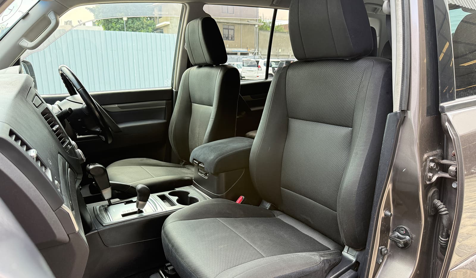 2008 Mitsubishi Pajero LONG EXCEED image-11