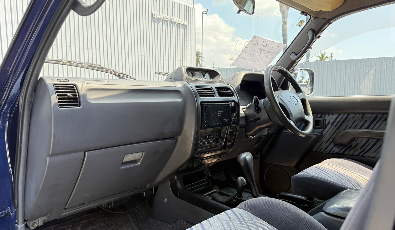 1997 Toyota Land Cruiser Prado TX 4WD image-8