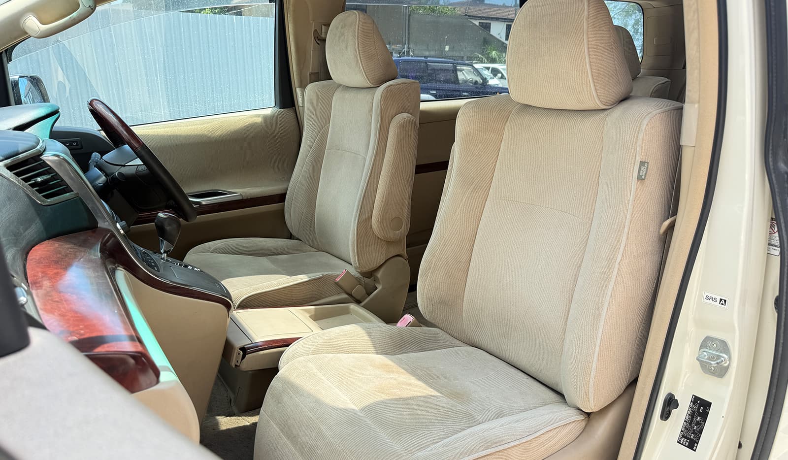 2008 Toyota Alphard 240X image-10