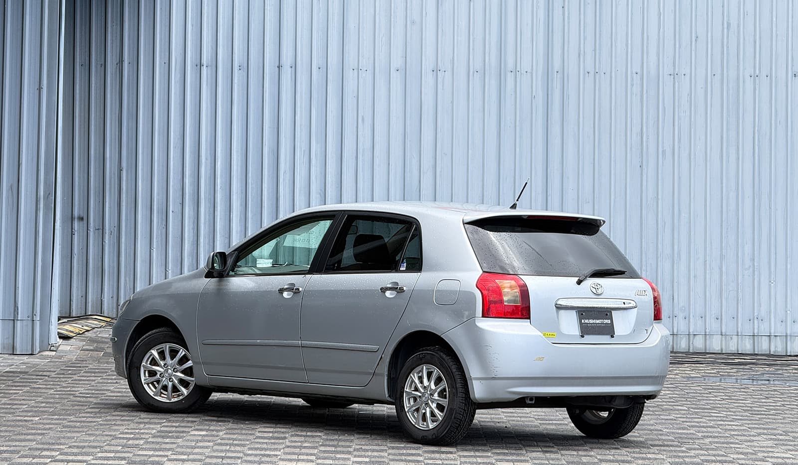2002 Toyota Alex XS image-3