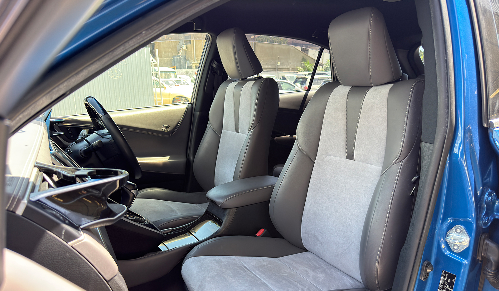 2017 Toyota Harrier PREMIUM STYLISH image-9