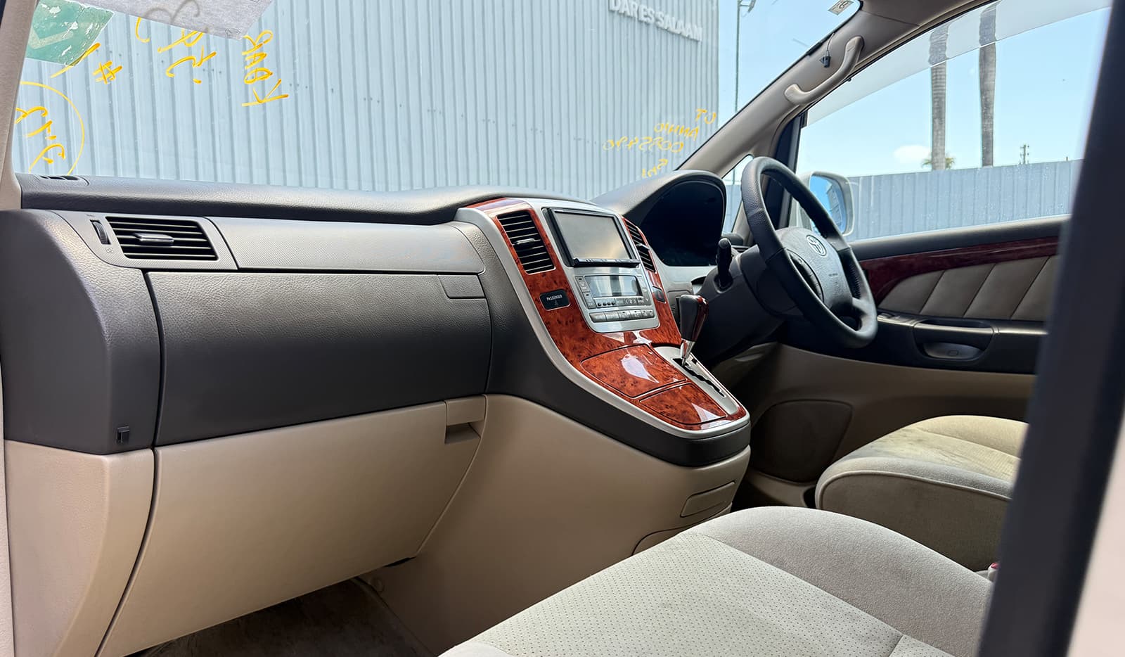 2004 Toyota Alphard AX TRESOR ALCANTARA image-8