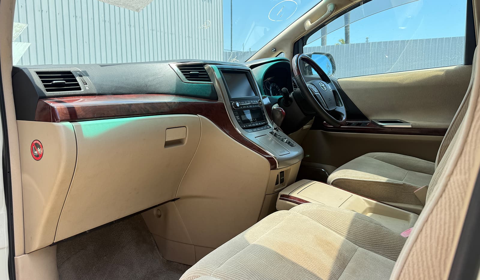 2008 Toyota Alphard 240X image-8