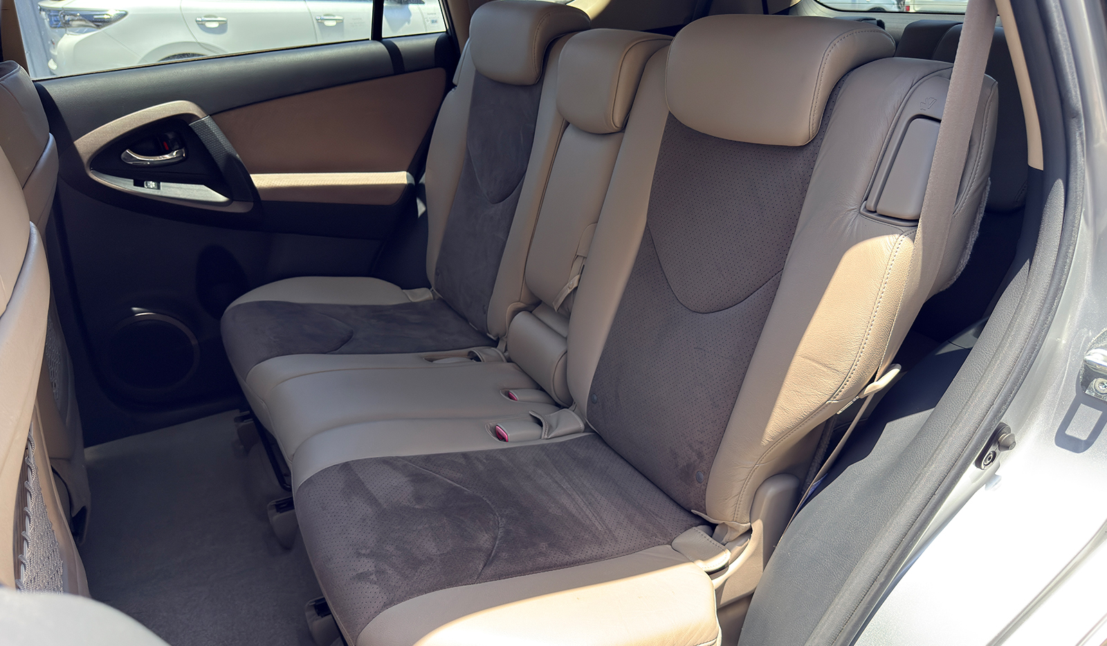 2008 Toyota Vanguard 240S G PKG image-13