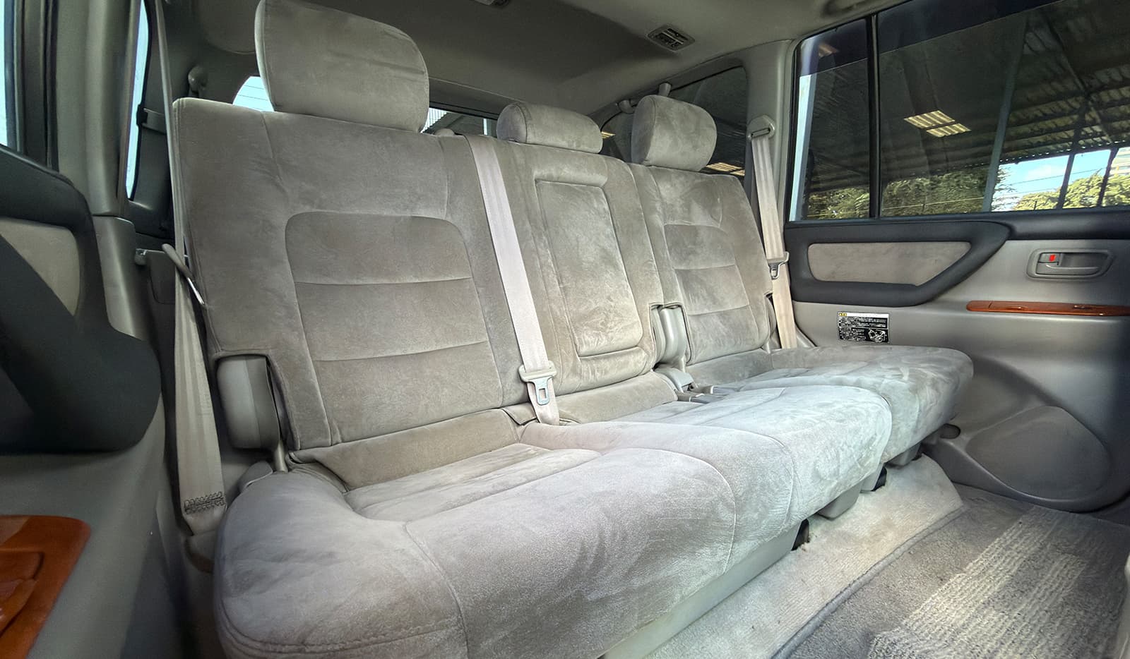 2005 Toyota Land Cruiser 100 VX LTD G SELEC TOURING image-9