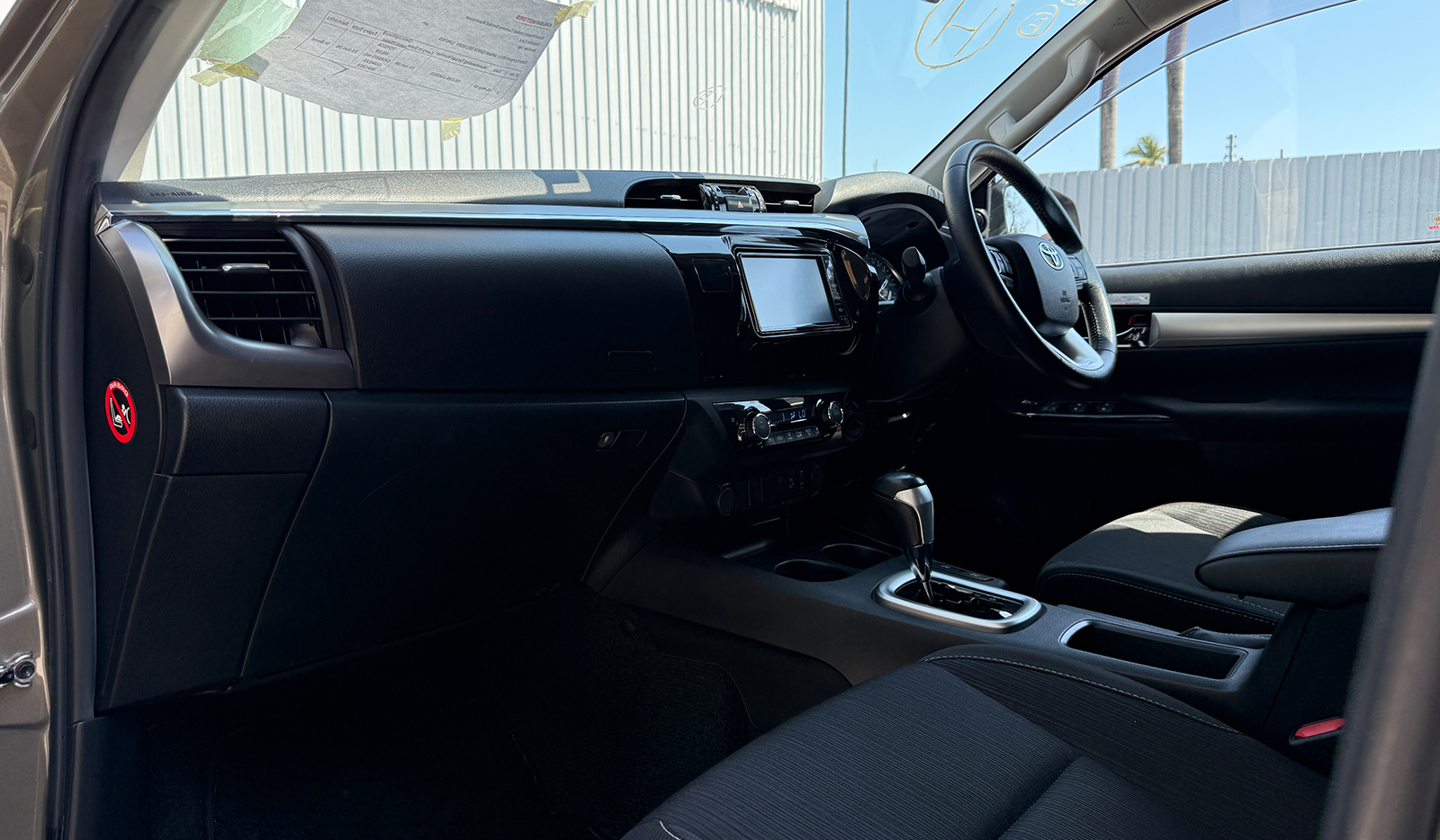 2021 Toyota Hilux Z image-8