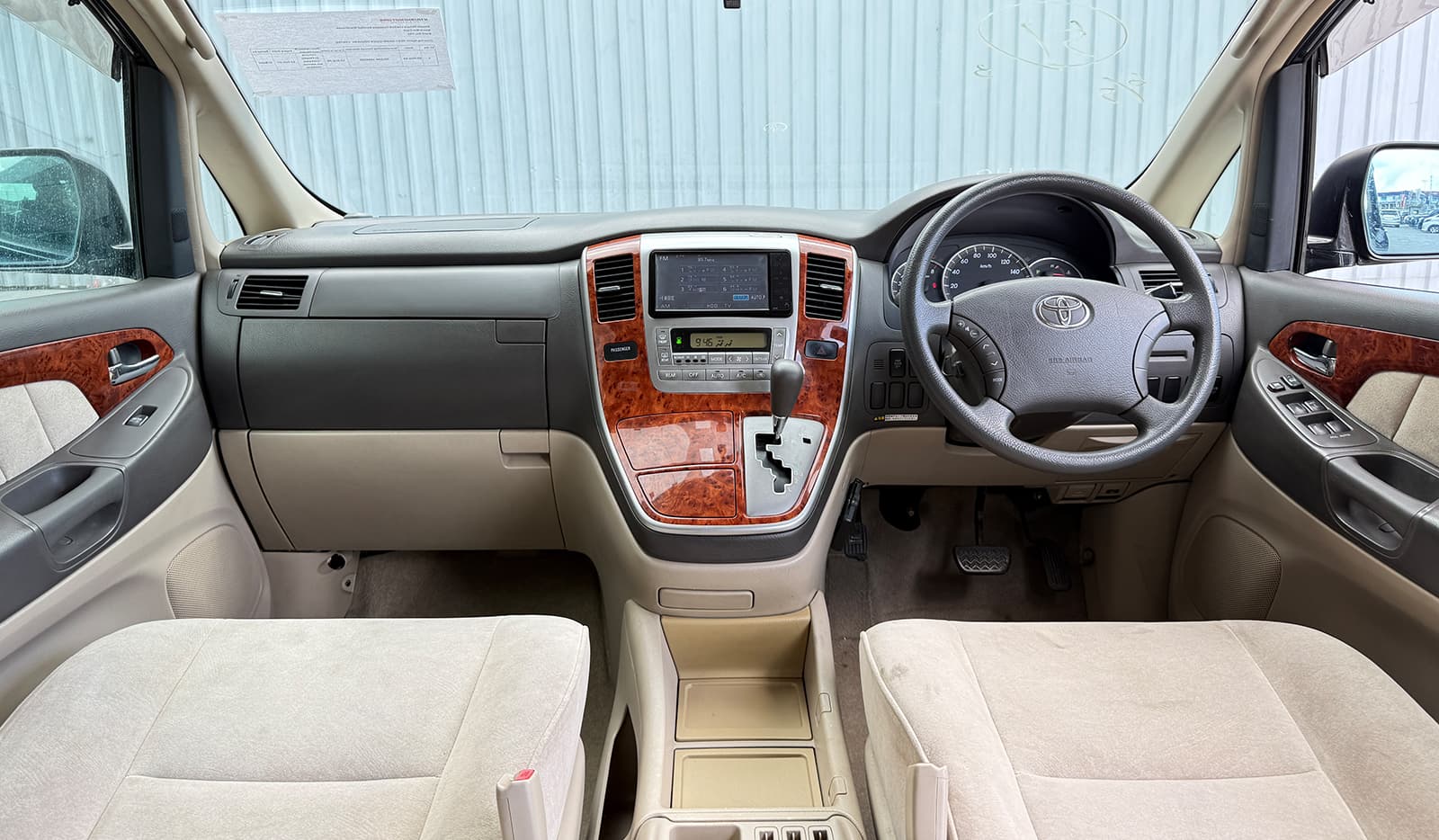 2002 Toyota Alphard AX L EDITION image-7