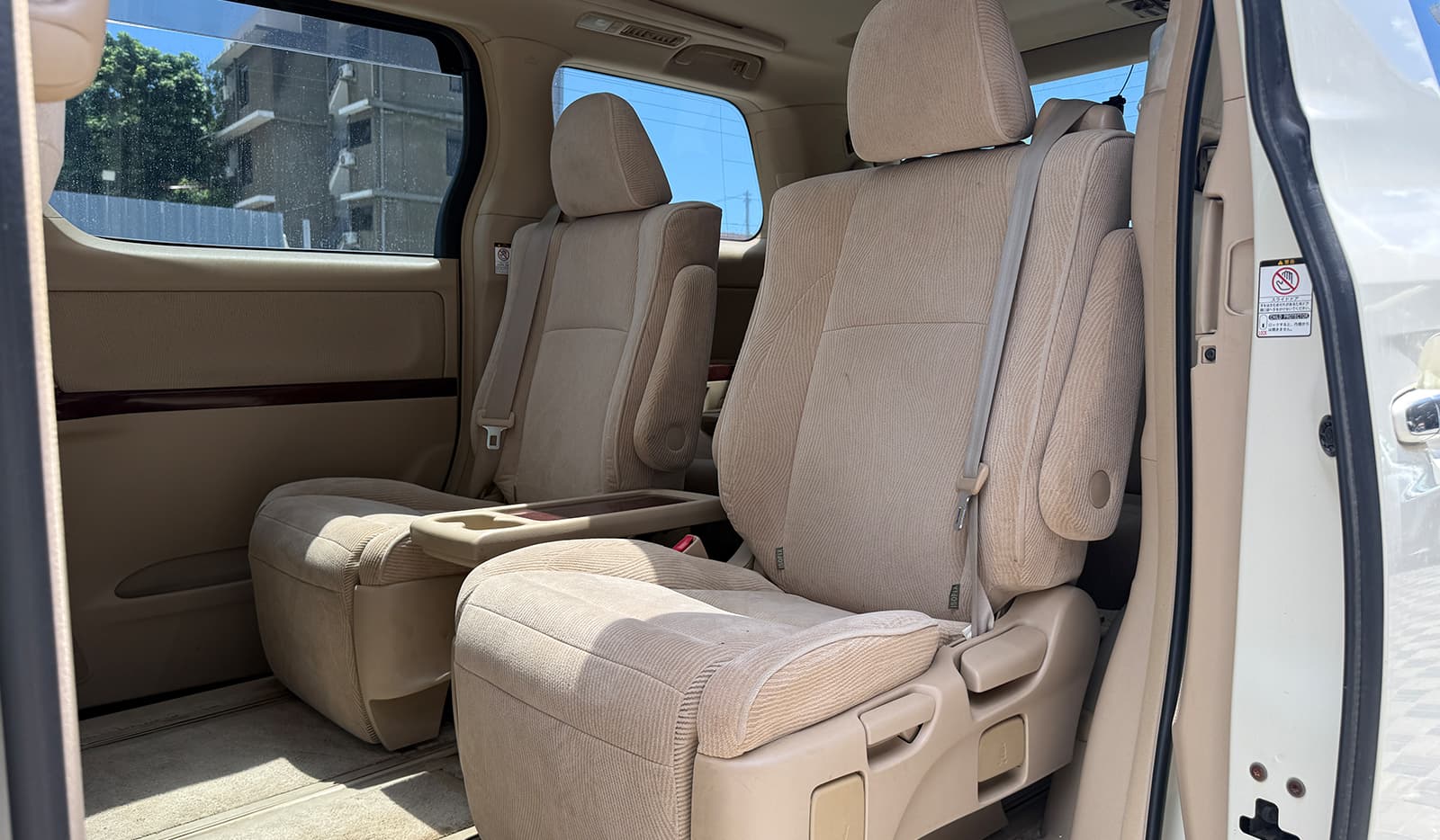 2008 Toyota Alphard 240X image-11