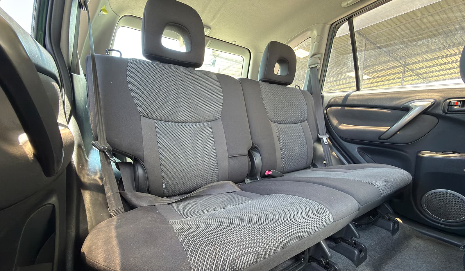 2005 Toyota RAV-4 XG PKG image-12