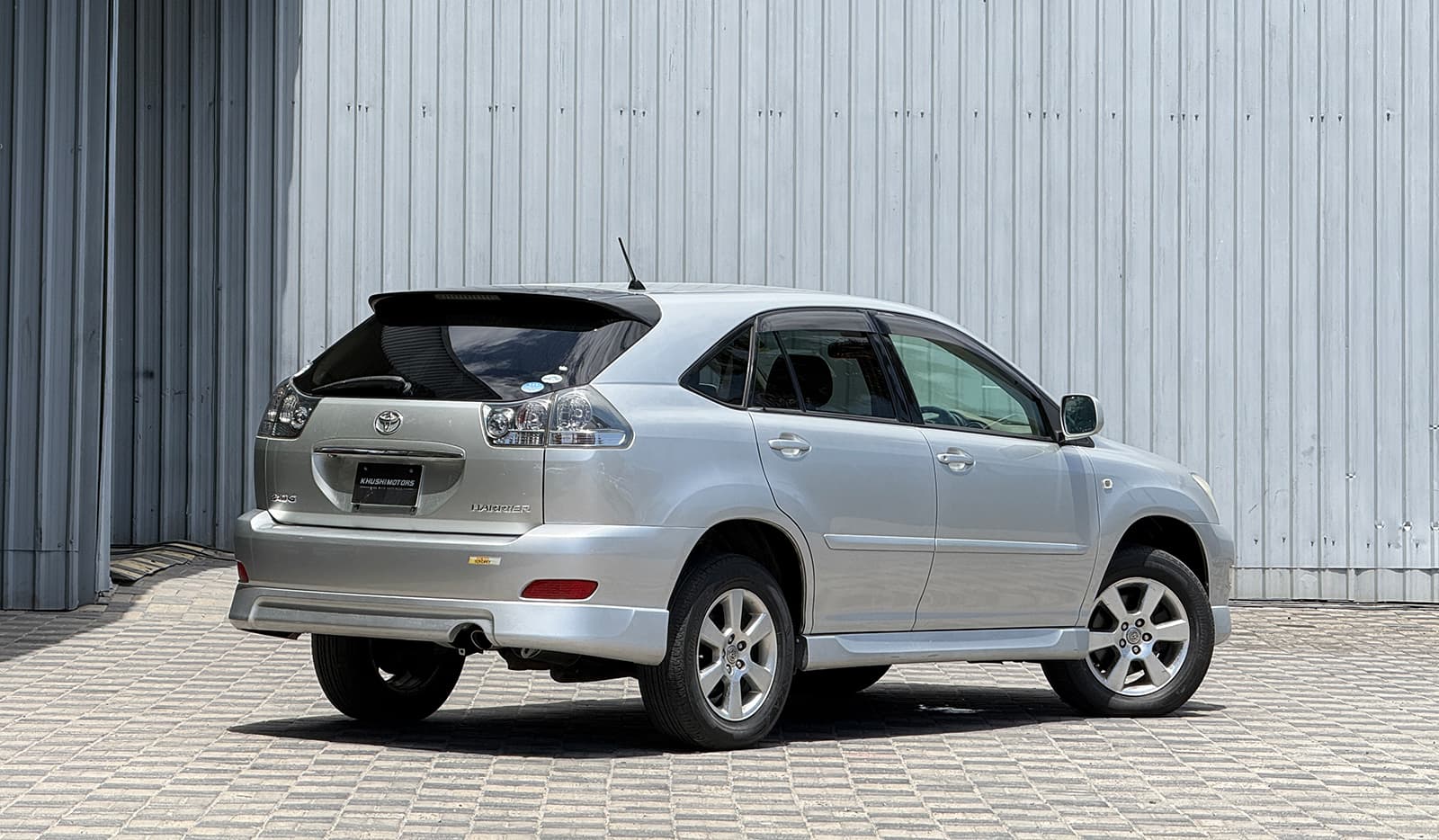 2005 Toyota Harrier 240 GL PKG image-4