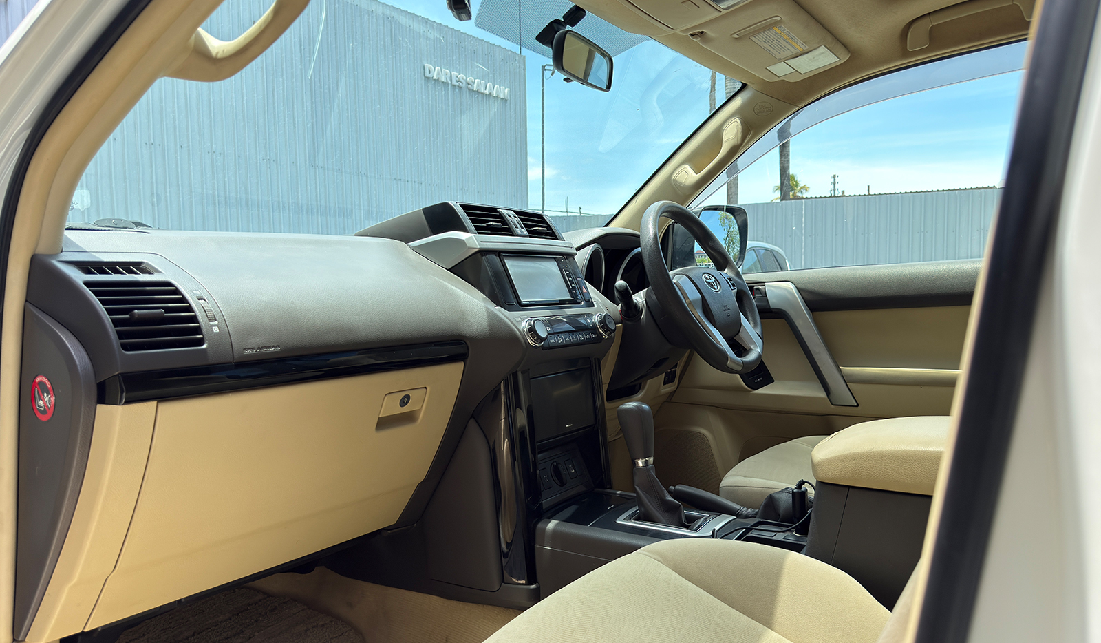 2016 Toyota Land Cruiser Prado TX image-9