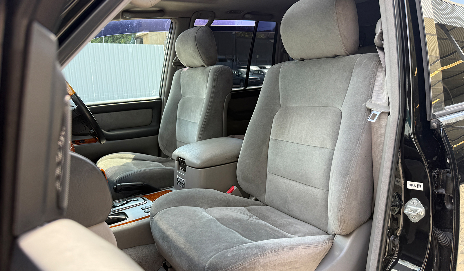 2005 Toyota Land Cruiser 100 VX LTD G SELEC TOURING image-10