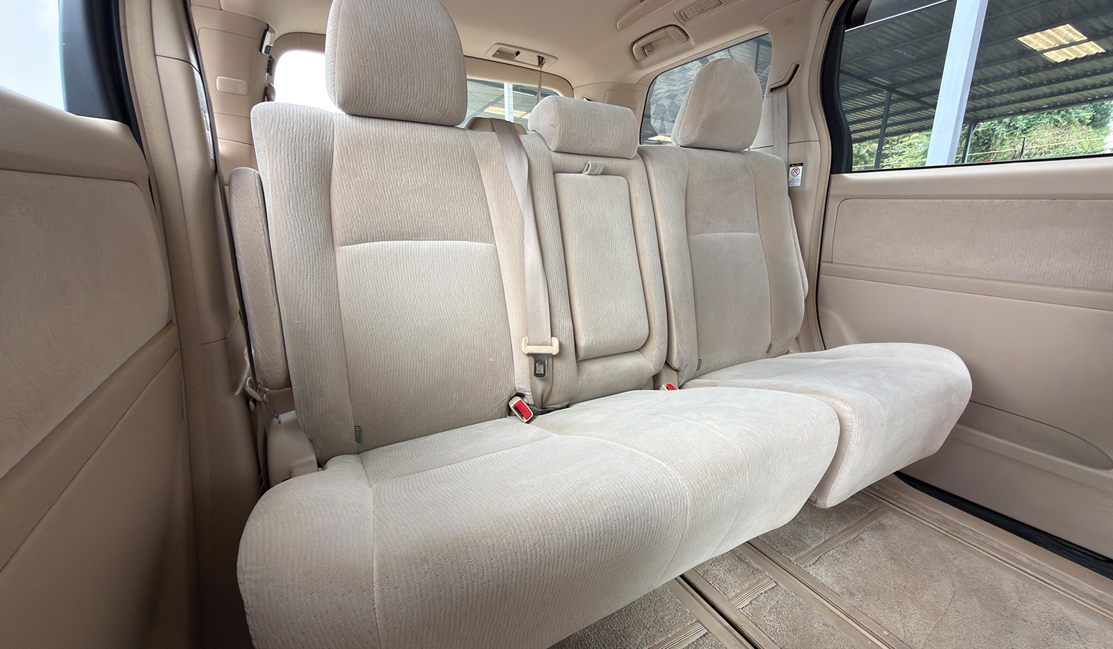 2009 Toyota Alphard X image-14