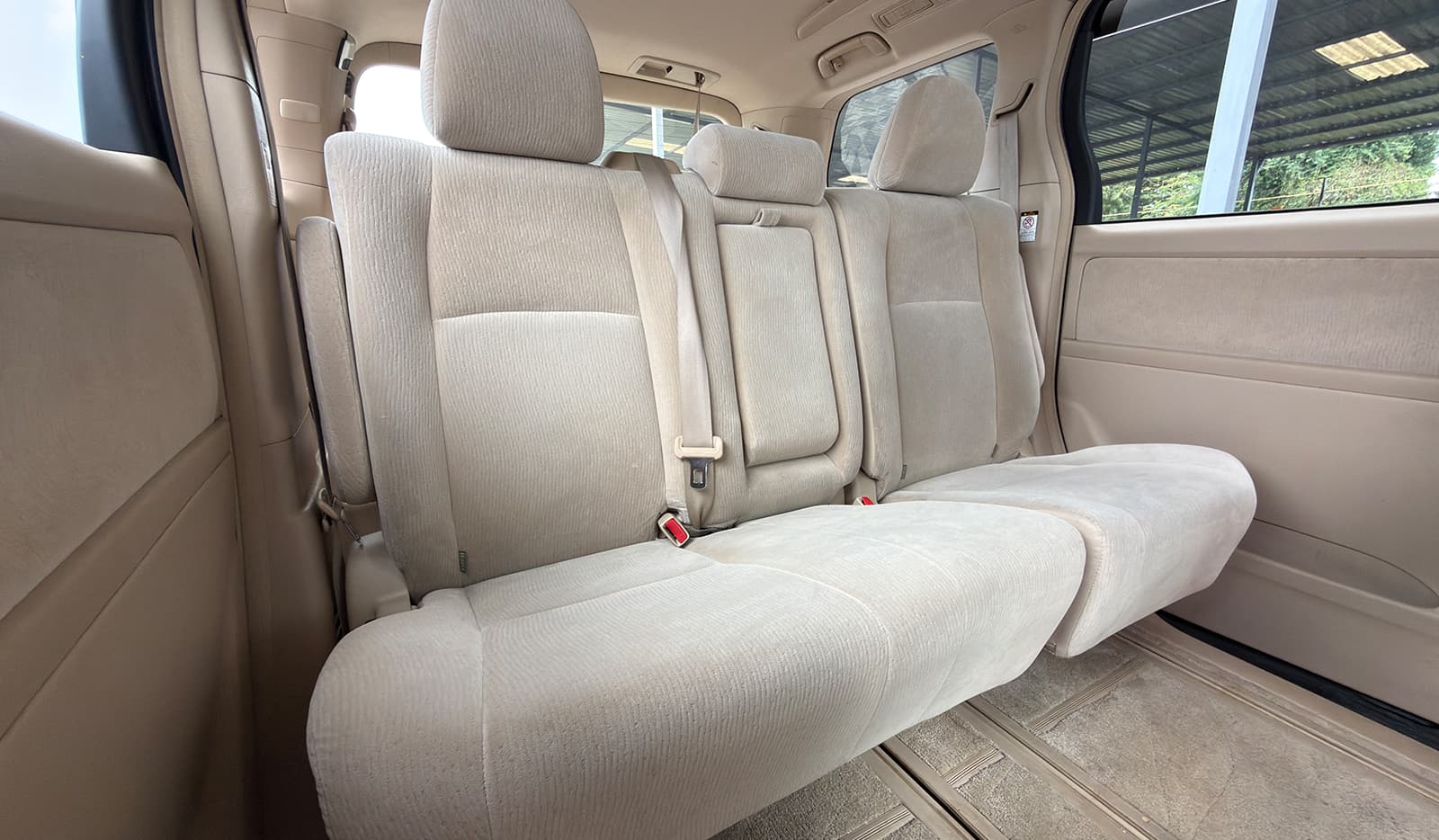 2009 Toyota Alphard X image-14