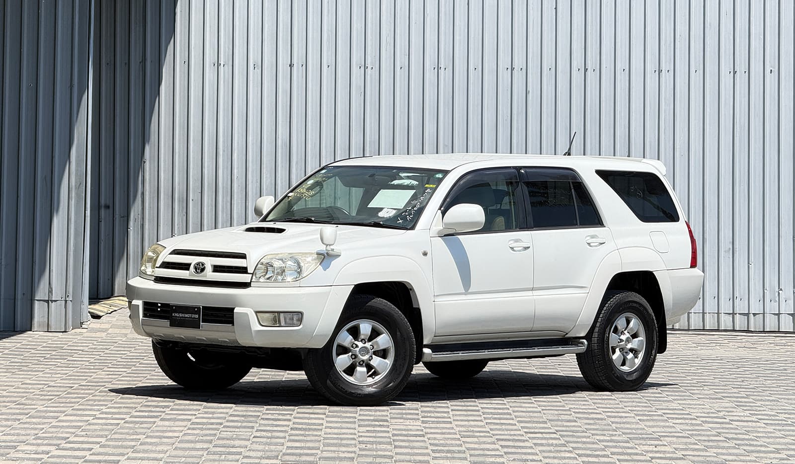 2003 Toyota Hilux Surf SSR-X image-2