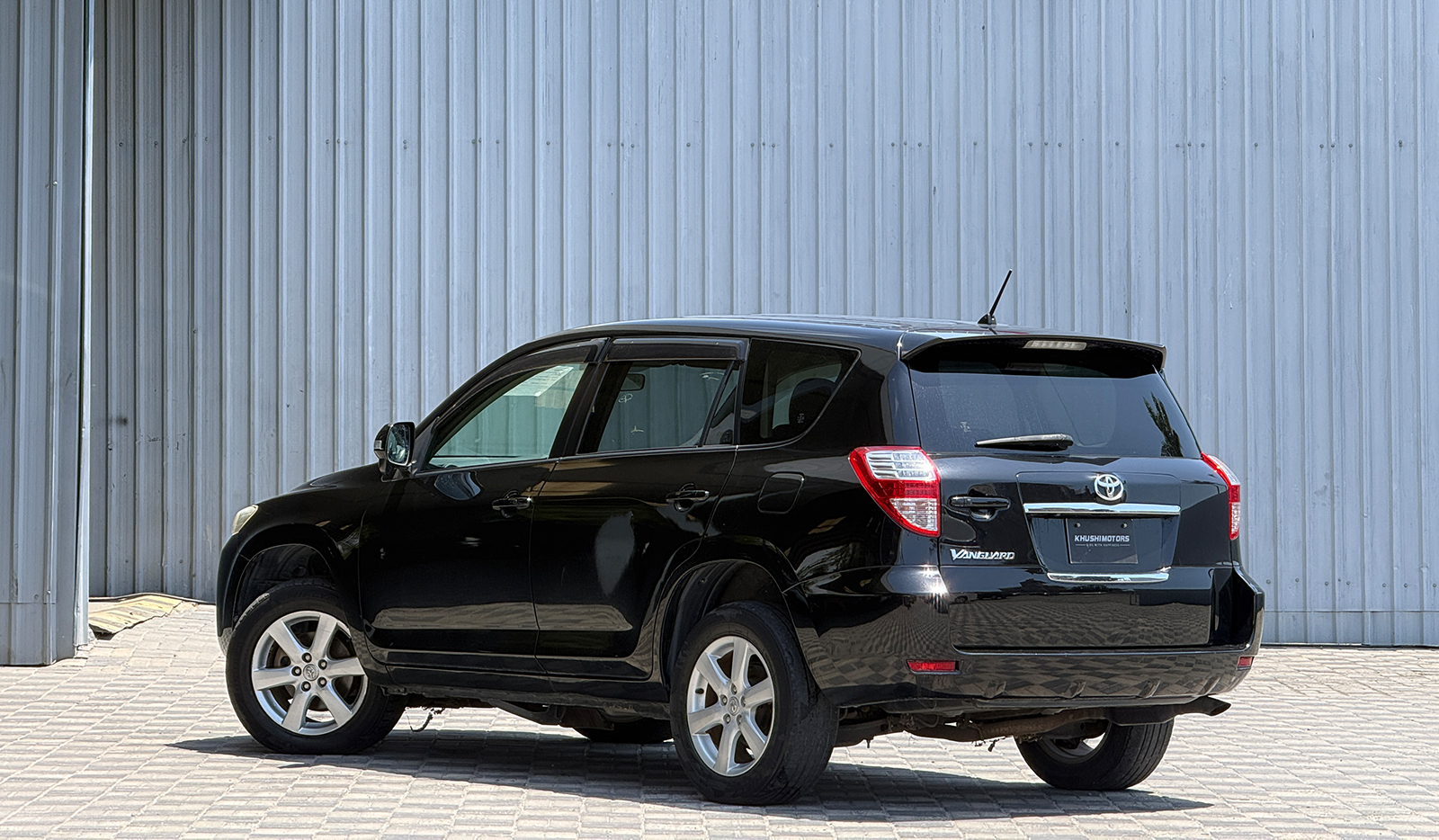 2009 Toyota Vanguard 240S image-4