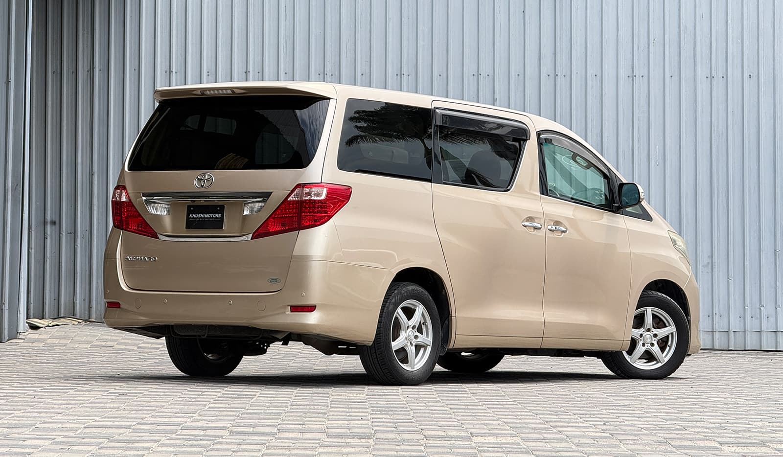 2009 Toyota Alphard X image-3
