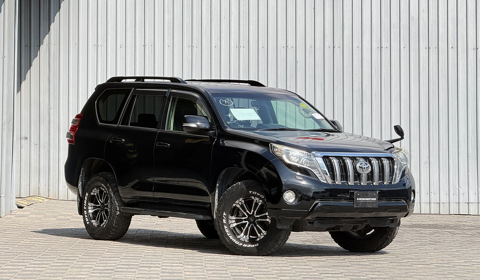 2016 Toyota Land Cruiser Prado TX image-1