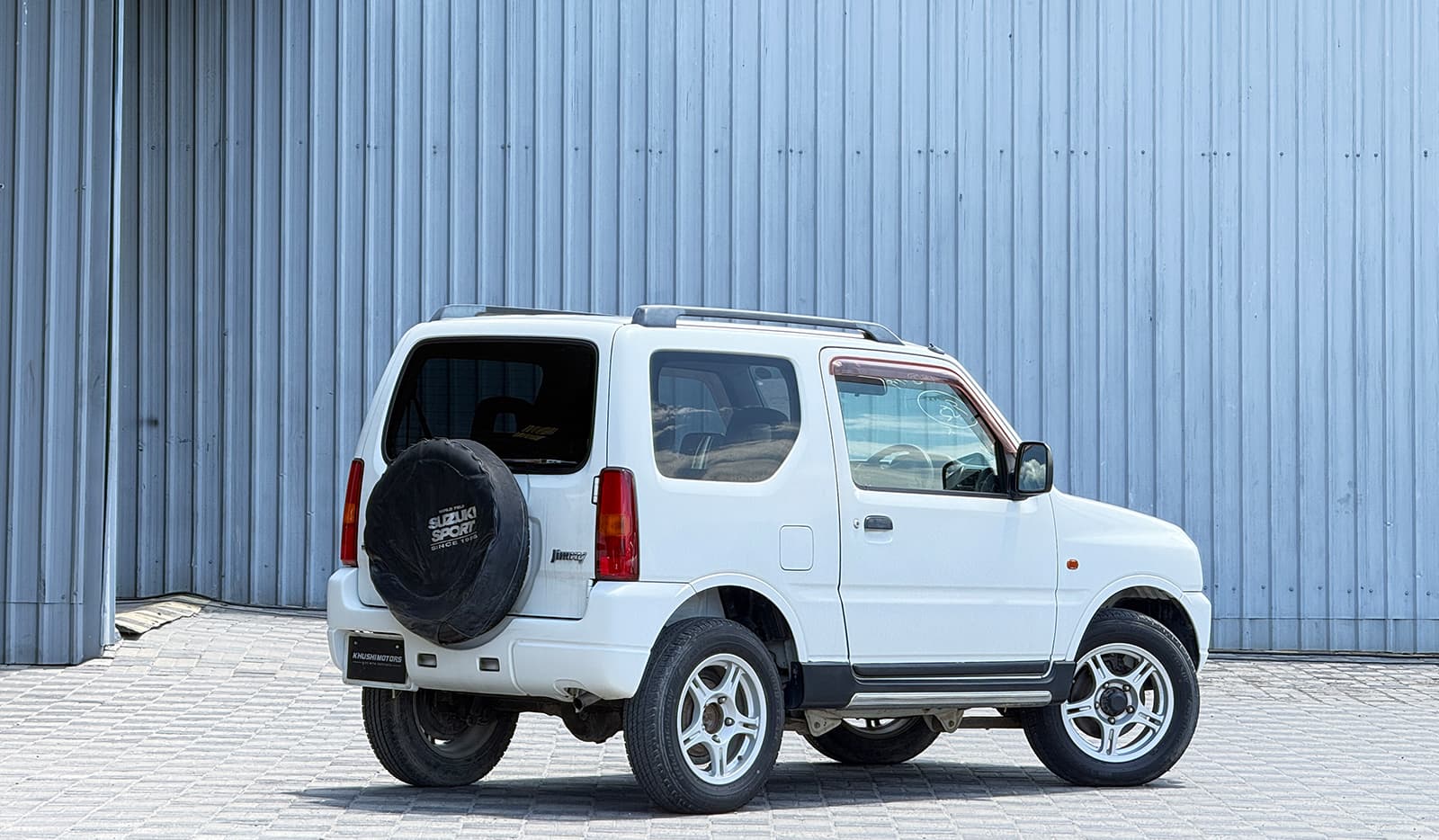 2001 Suzuki Jimny XC image-4