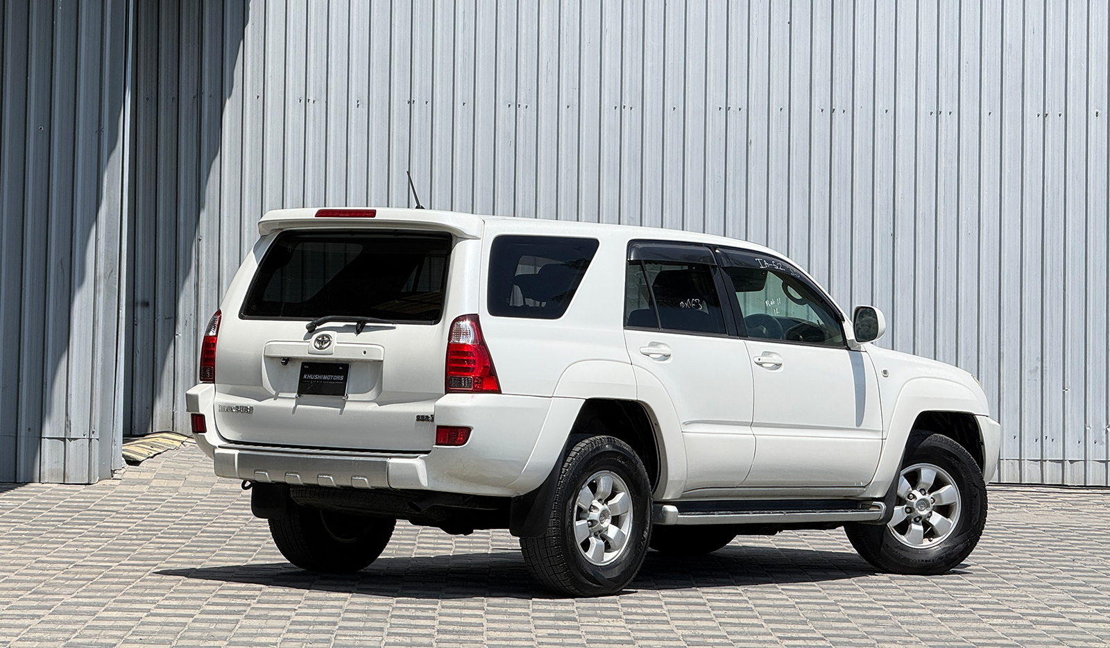 2003 Toyota Hilux Surf SSR-X image-4