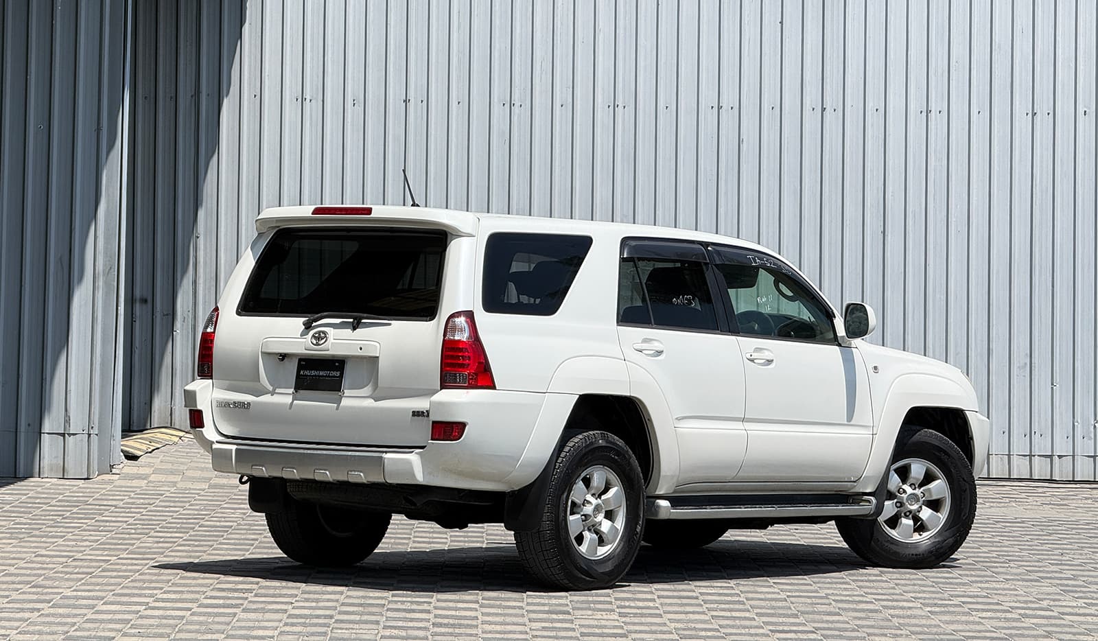 2003 Toyota Hilux Surf SSR-X image-4