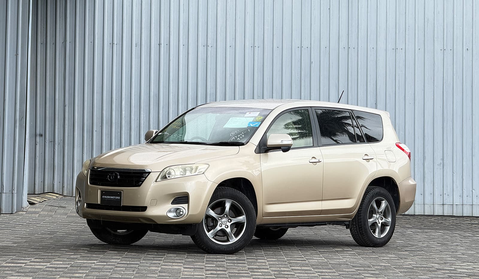 2008 Toyota Vanguard 240S image-2