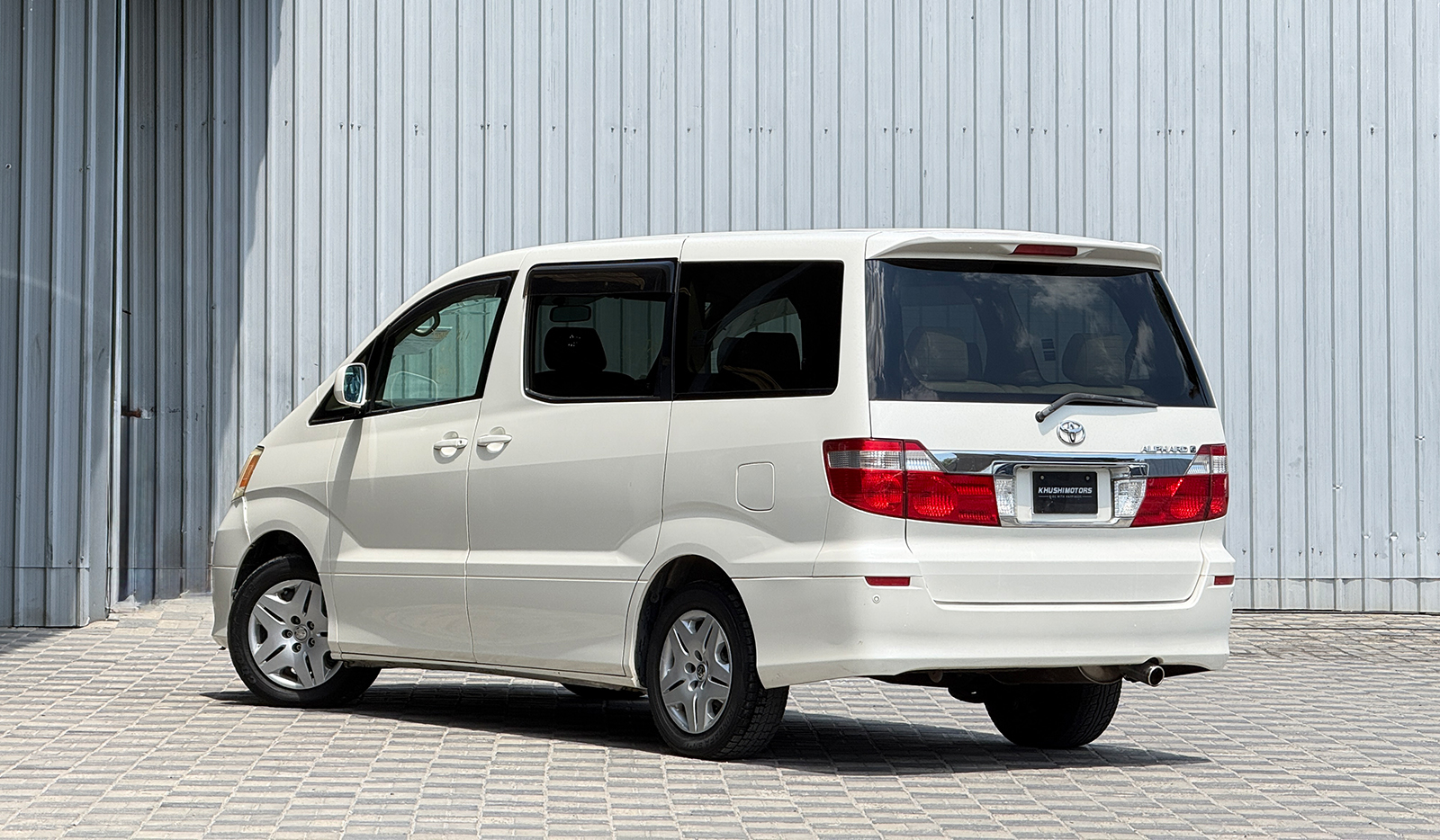 2003 Toyota Alphard G AX L image-3