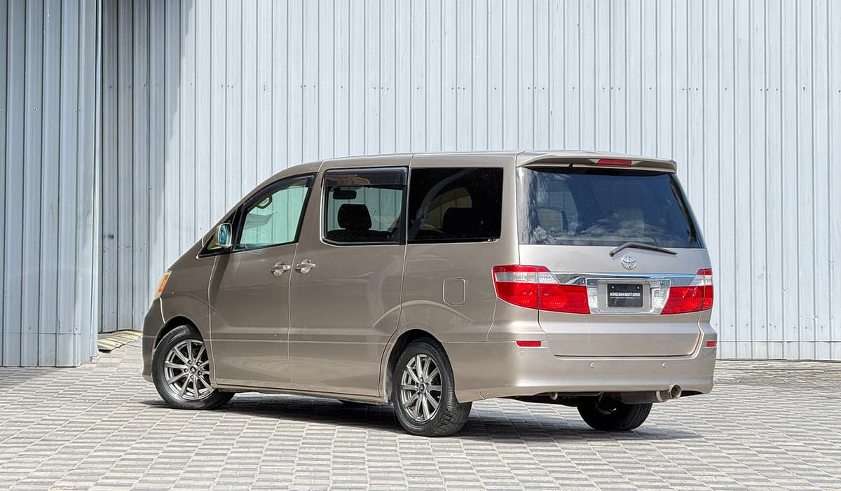 2002 Toyota Alphard AX L Package image-3